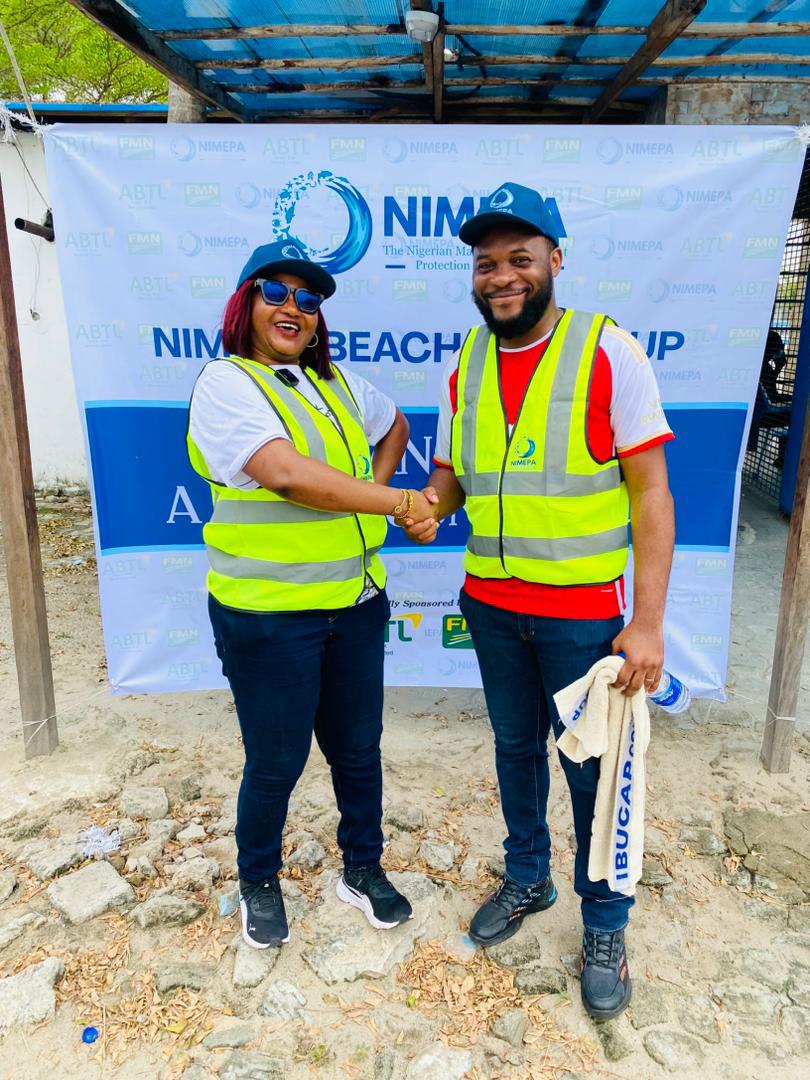 NIMEPA Clean Up Images 15 - The Nigerian Marine Environment Protection Association (NIMEPA) - NIMEPA’s Inaugural Beach Clean-Up Sets a New Standard for Marine Protection in Lagos NIMEPA Clean Up Images (15)